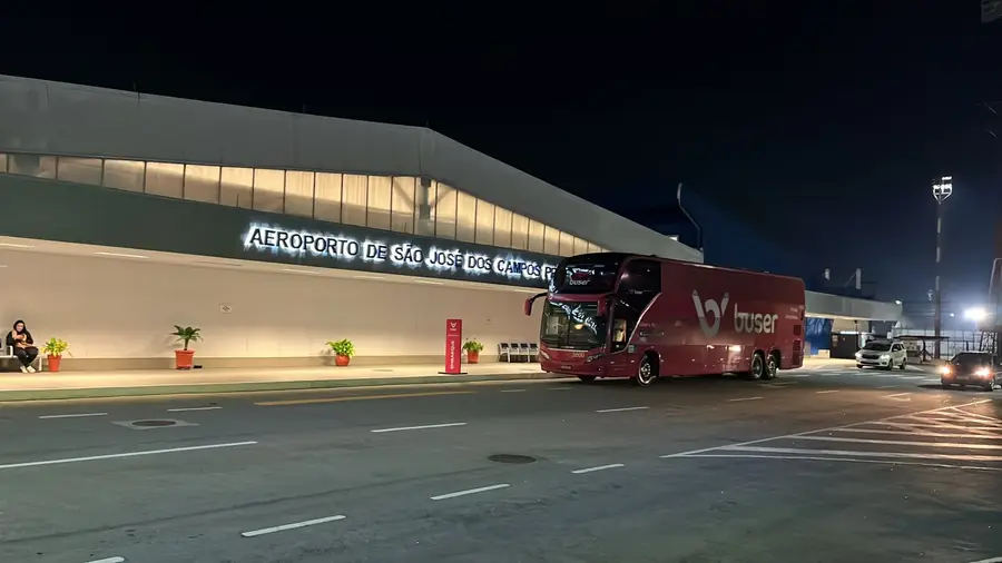 Buser inaugura embarque no aeroporto de São José dos Campos