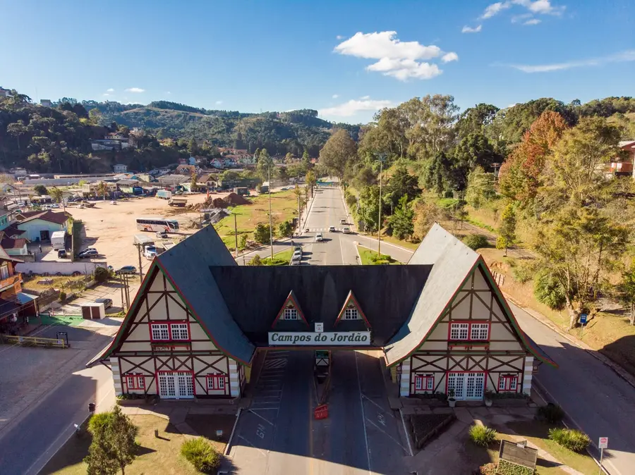 Viagem de Inverno: descubra a cidade de Campos do Jordão