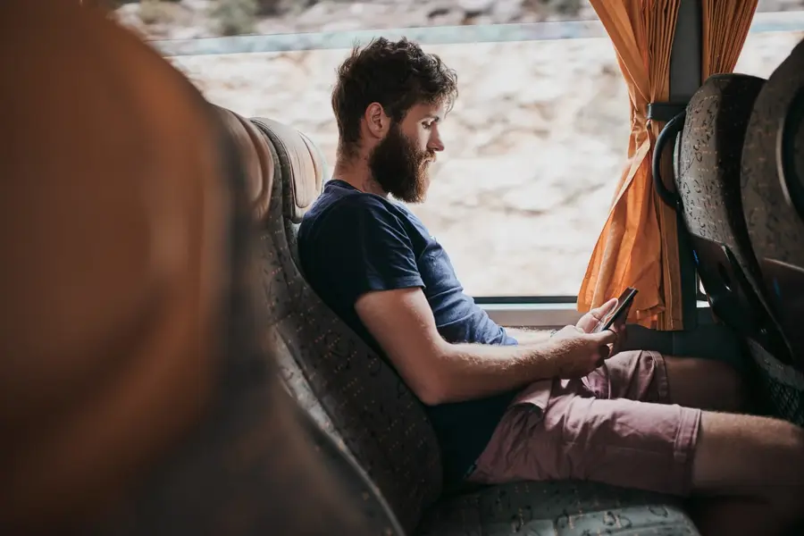 viajar à noite ou de dia
