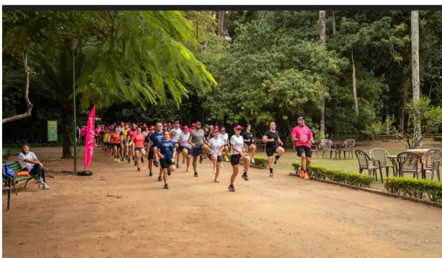 Buser reúne mais de 100 pessoas em treino gratuito para encerrar patrocínio ao parque Vicentina Aranha
